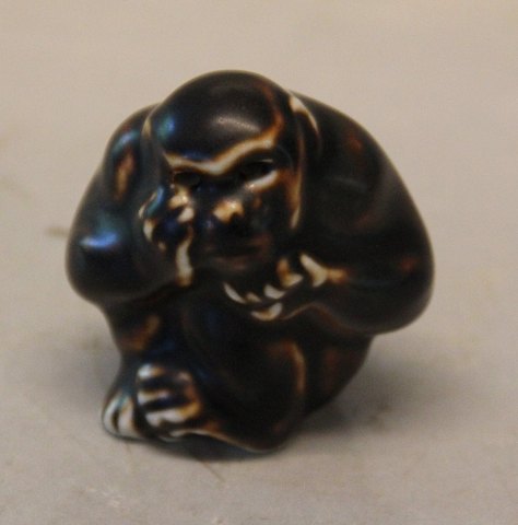 20219 RC Miniature Monkey 5.5 cm, Knud Kyhn, March 1930 Royal Copenhagen Art 
Pottery
