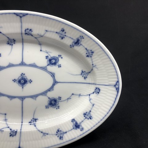 Blue Painted dish, 28.5 cm.
