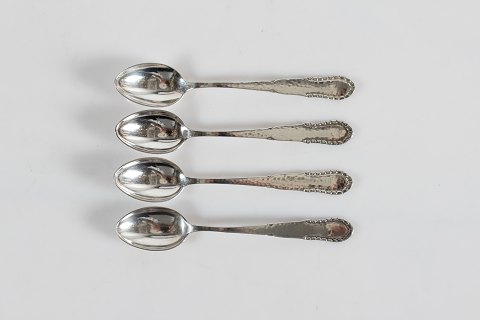 Dagmar Silver Cutlery
Tea/coffee spoons
L 12 cm
