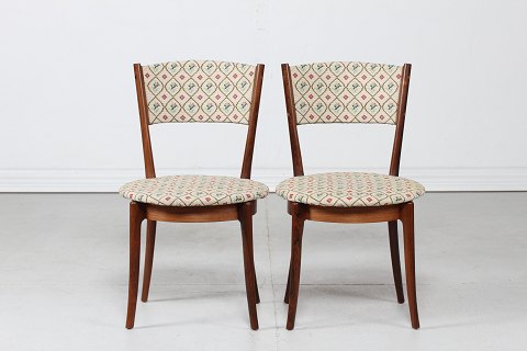Danish Modern
Set of two
Dining chairs
