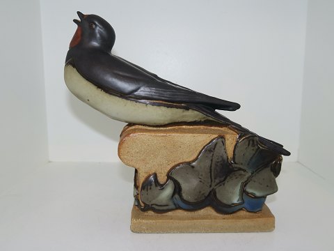 Bing & Grondahl art pottery figurine
Swallow
