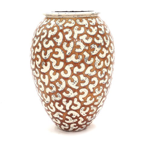 Kolossale Vase aus Steinzeug von Per Weiss, g. 
1953, Dänemark. H: 65cm. D: 47cm