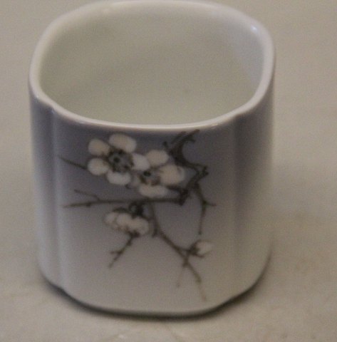2301-1057 RC Square Vase 5.5 x 6 cm with Flower branch and butterfly
 Royal Copenhagen 
