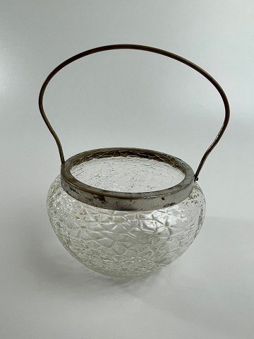 19th century sugar bowl / candy bowl in clear glass with metal mounting.