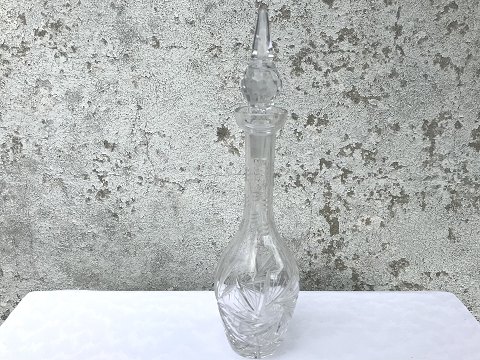 Crystal carafe
With star grindings
* 250 DKK