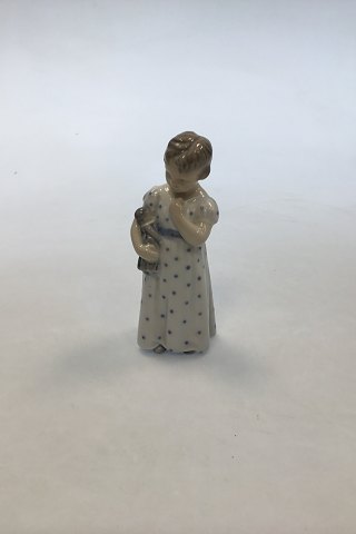 Royal Copenhagen Figurine No 3539 Girl in Nightgown with Doll