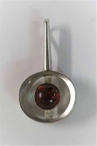 N. E. From. Sterling (925) pendant with amber. Diameter 2 cm.