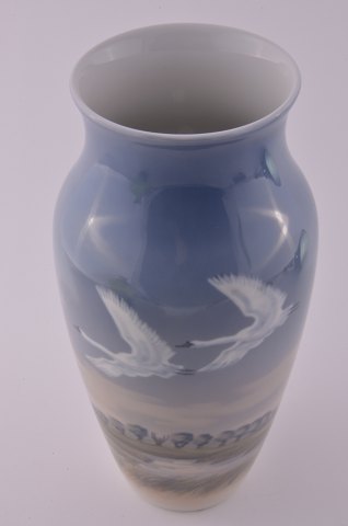 Royal Copenhagen Vase with swans