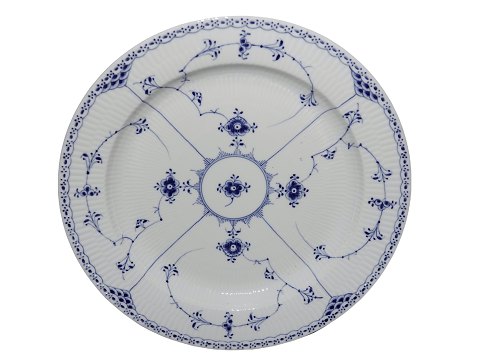 Blue Fluted Half Lace
Extra large round platter 36 cm. #540