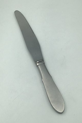 Georg Jensen Mitra Mat Stainless Dinner Knife short handle, long serrated blade.