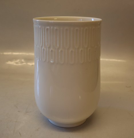 Kongelig Dansk 4141 Kgl. Hvid Vase med relief 15 cm
