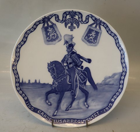 1762-1912 150 year of the Royal Gaurdsmen 24 cm 135# Royal Copenhagen Collector 
Plate 
