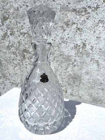 Crystal carafe
With glass cuts
* 300 DKK