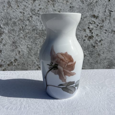 Royal Copenhagen
Vase
Rose
# 219/95
* 700kr