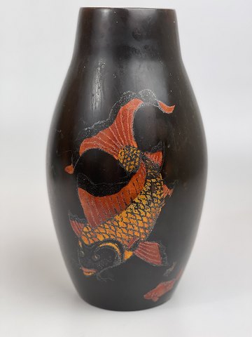 Asian lacquer vase. Motif of Koi fish / goldfish as well as sunrise over the sea 
(or sunset).
