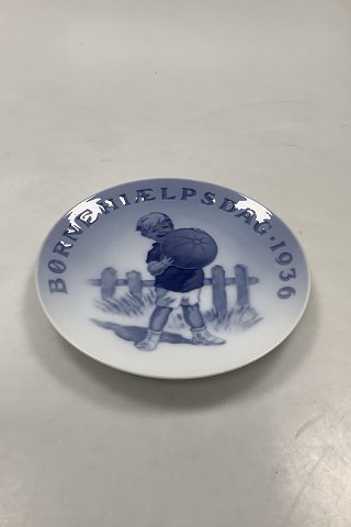 Royal Copenhagen Childrens Help Day plate from 1936