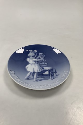 Royal Copenhagen Childrens Help Day plate from 1935