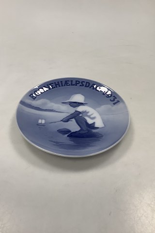 Royal Copenhagen Childrens Help Day plate from 1931
