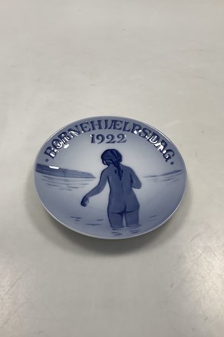Royal Copenhagen Childrens Help Day plate from 1922