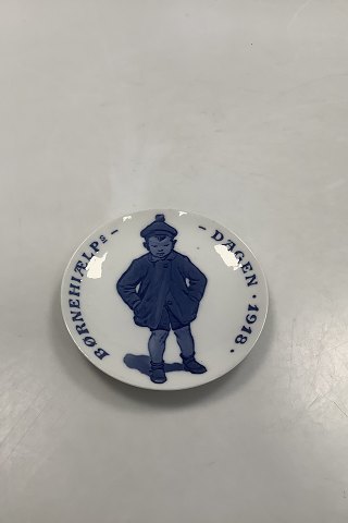 Royal Copenhagen Childrens Help Day plate from 1918