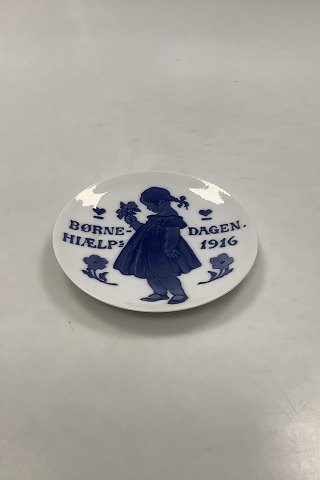 Royal Copenhagen Childrens Help Day plate from 1916