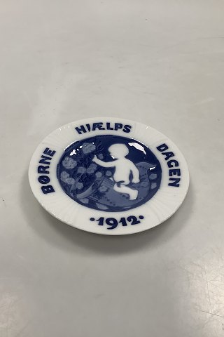 Royal Copenhagen Childrens Help Day plate from 1912