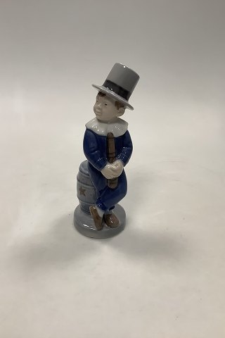 Royal Copenhagen Figurine Boy Juggler Month figurine for February No 4524