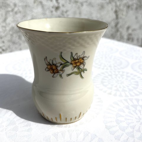 Bing & Grondahl
Mimer
Vase
#191
*DKK 250