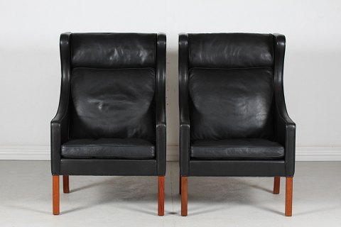 Børge Mogensen
Wingback Chairs 2204
with black leather