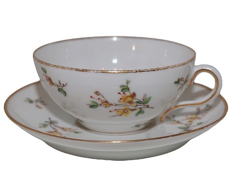 Royal Copenhagen
Small chocolate cup with flowers - also inside