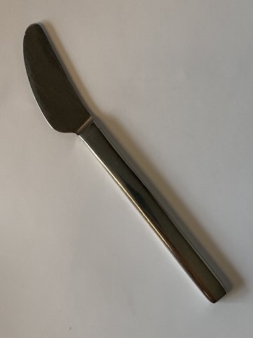 Lunch knife #New York Stainless steel
#Georg Jensen
Length 16.7 cm