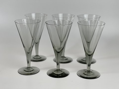 Per Lütken for Holmegaard, Hamlet wine glass / beer glass, smoke colored