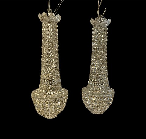 A pair of crystal chandeliers from the 1910s