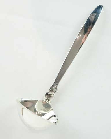 Sauce spoon, Sterling silver, George Jensen, Cactus
Great condition
