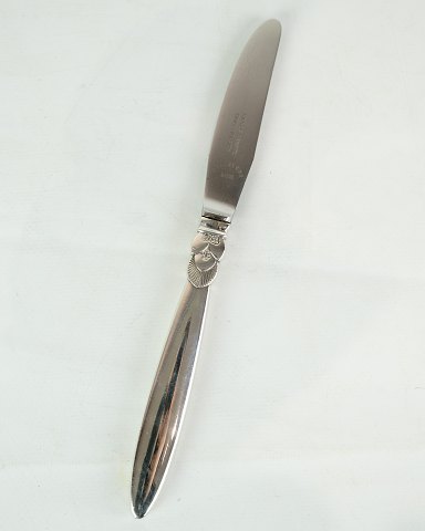 Dinner knife, Gundorph Albertus, Cactus pattern, Georg Jensen, 1930
Great condition
