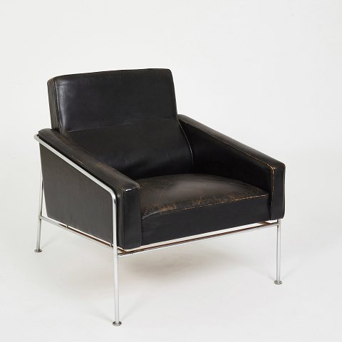 Arne Jacobsen Airport chair