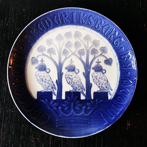Frederiksberg plate from Bing & Grondahl