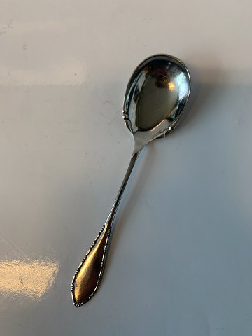 Green spoon New Perle Series 5900, (Perlekant Cohr) Danish silver cutlery
Fredericia silver
Length cm. 14.6 cm