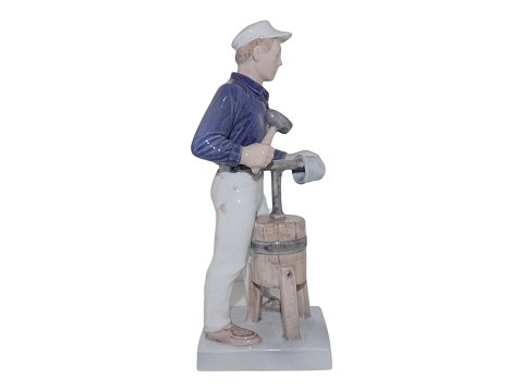 Royal Copenhagen FigurinePlummer