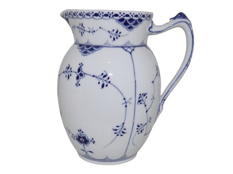 Blue Fluted Half Lace
Large milk pitcher from 1898-1923