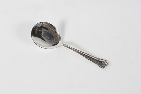 Herregaard
Silver Cutlery
Serving spoon
L 16 cm