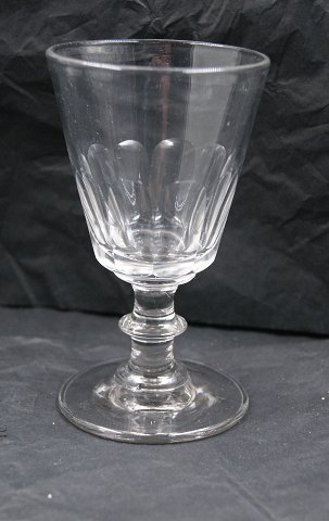 Christian d.8 glas fra Kastrup/Holmegaard. Sauterneglas 11cm 