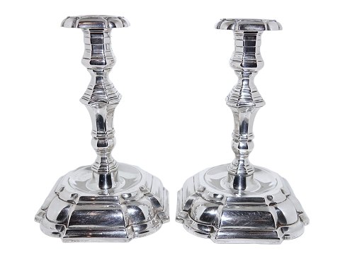 Hugo Grün silver
Silver candle light holders from 1952