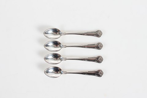 Herregaard
Silver Cutlery
Coffee spoons
L 10.2 cm
