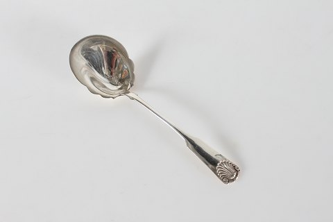 Musling Sølvbestik
Marmeladeske
L 15,2 cm