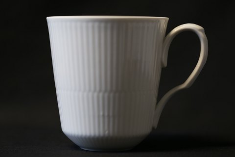 White fluted mug from Royal Copenhagen, 1st black, deck. No. 103