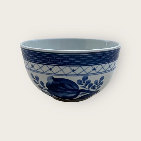 Royal Copenhagen
Tranquebar
Bowl
#11/ 957
*DKK 150