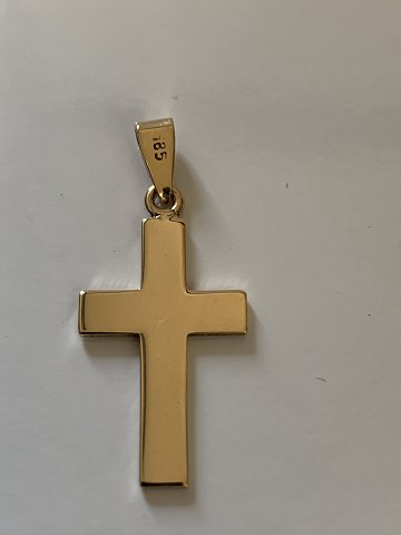 Gold cross in 14 carat gold, timeless and iconic pendant for necklace.