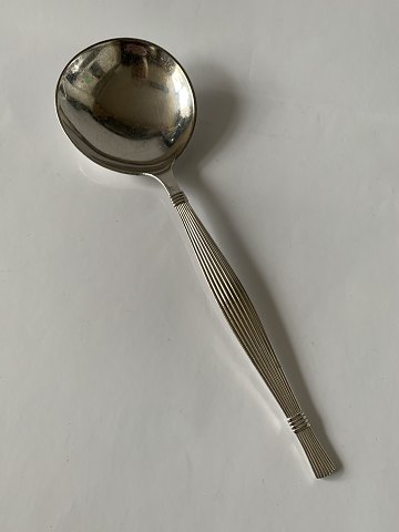 Potato spoon #Gitte Silver plated
Produced by O.V. Mogensen.
Length 21.5 cm