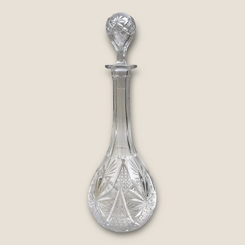 Crystal decanter
With cuts
*DKK 300